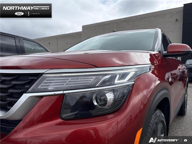 2023 Kia Seltos LX (Stk: 6BR7947A) in Brantford - Image 7 of 22