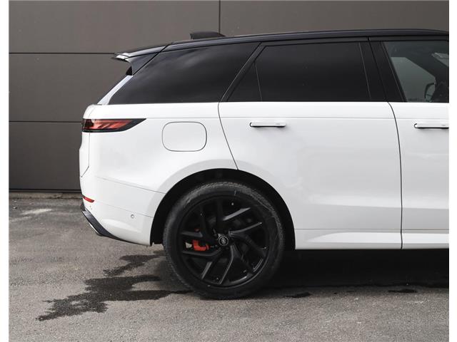 2024 Land Rover Range Rover Sport Dynamic SE (Stk: PL08053) in London - Image 7 of 36