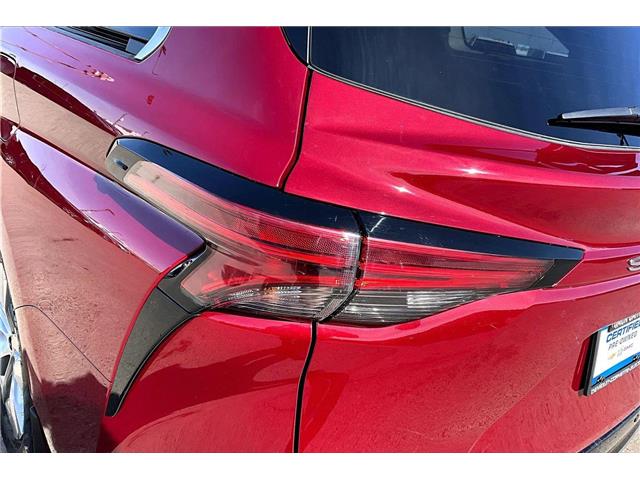 2021 Toyota Sienna Limited 7-Passenger (Stk: 34132U) in Calgary - Image 33 of 35
