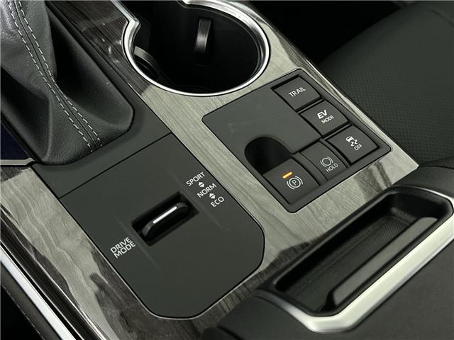 2026 Toyota Highlander Hybrid Limited (Stk: 10120281) in Markham - Image 12 of 21