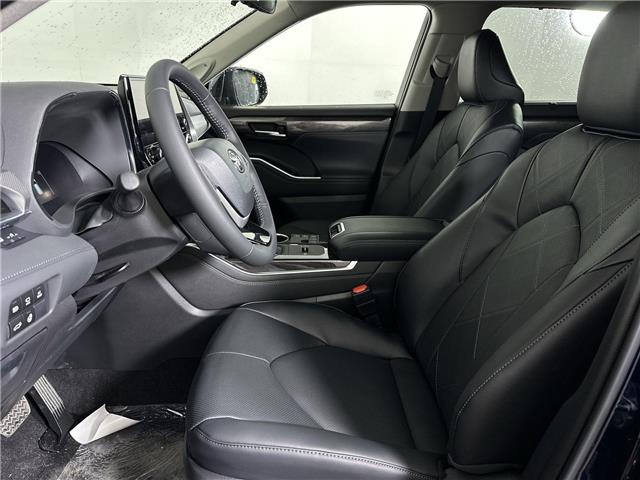 2026 Toyota Highlander Hybrid Limited (Stk: 10120281) in Markham - Image 13 of 21