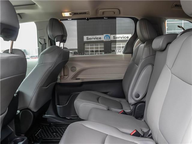 2022 Toyota Sienna XLE 8-Passenger (Stk: 15-U1279) in London - Image 17 of 29
