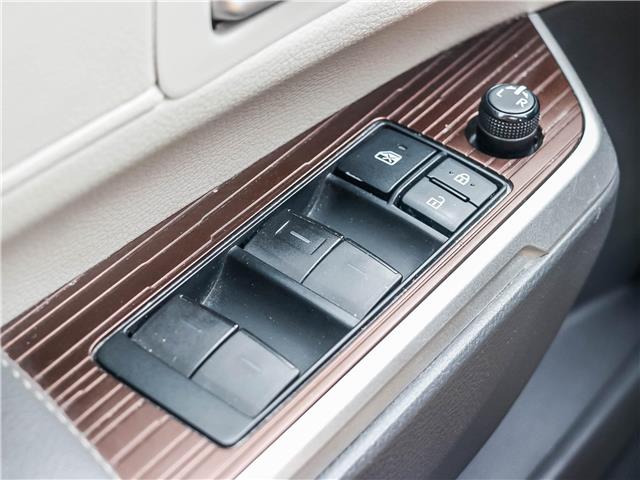 2022 Toyota Sienna XLE 8-Passenger (Stk: 15-U1279) in London - Image 23 of 29