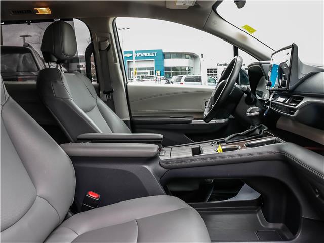 2022 Toyota Sienna XLE 8-Passenger (Stk: 15-U1279) in London - Image 26 of 29