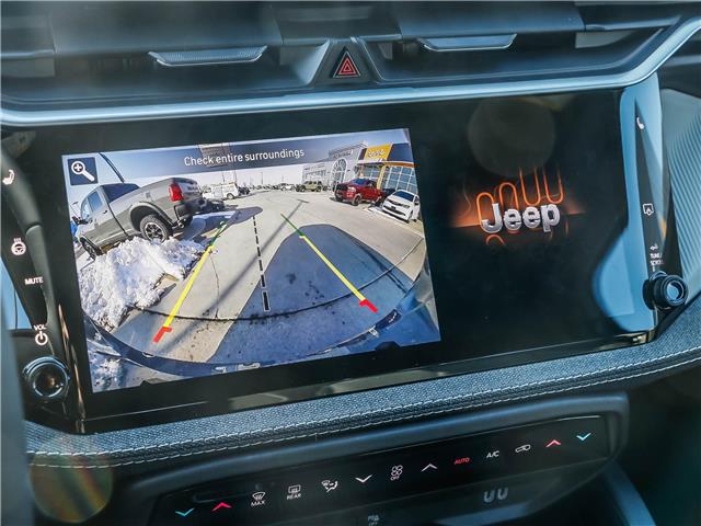 2026 Jeep Cherokee Laredo/Limited (Stk: 15-26279) in London - Image 18 of 27