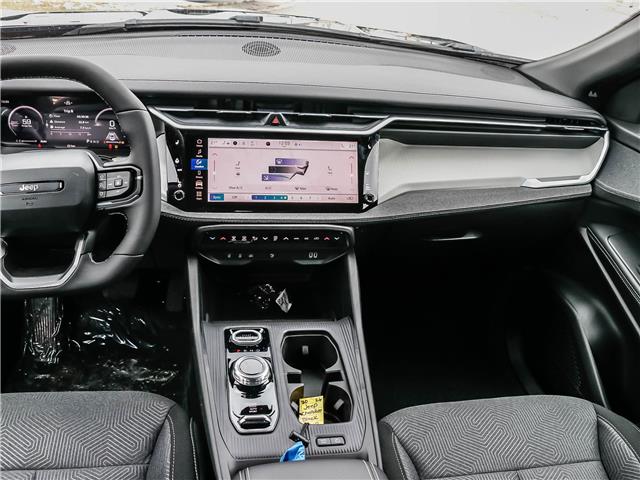 2026 Jeep Cherokee Laredo/Limited (Stk: 15-26317) in London - Image 7 of 26