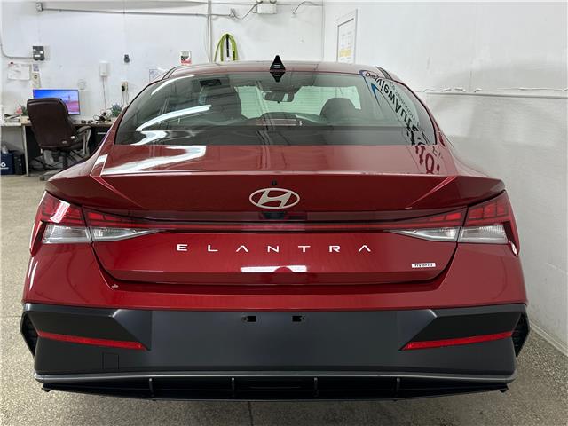 2024 Hyundai Elantra HEV Luxury (Stk: 43726J) in Belleville - Image 6 of 32