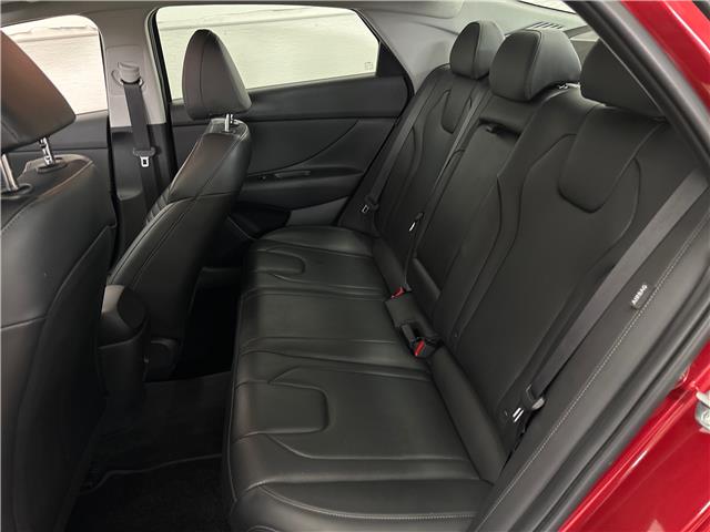 2024 Hyundai Elantra HEV Luxury (Stk: 43726J) in Belleville - Image 7 of 32