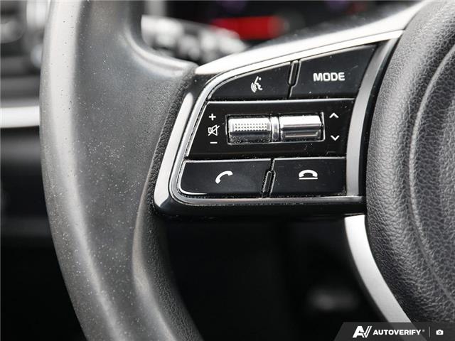 2020 Kia Sportage LX (Stk: 502723) in St. Catharines - Image 16 of 27