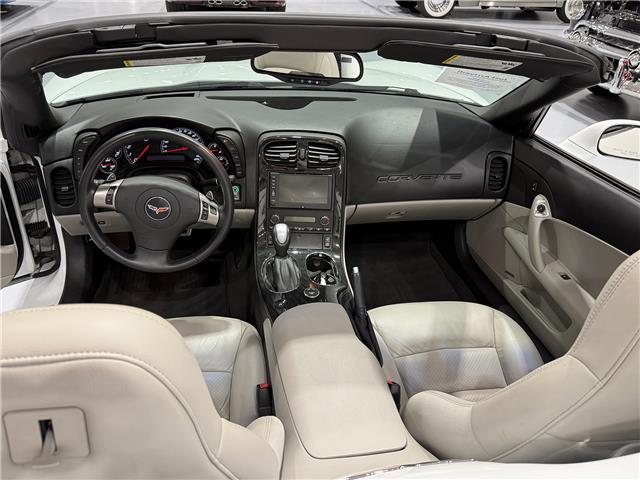 2011 Chevrolet Corvette Base (Stk: 102317) in Watford - Image 20 of 29