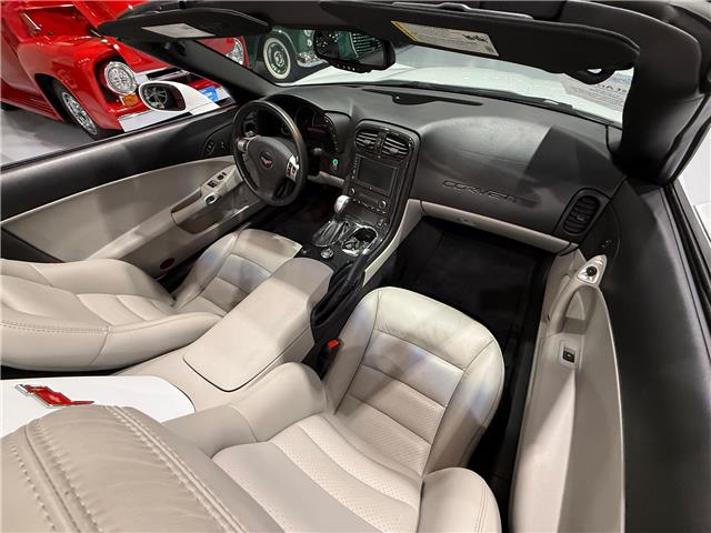 2011 Chevrolet Corvette Base (Stk: 102317) in Watford - Image 23 of 29
