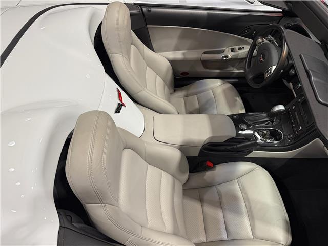 2011 Chevrolet Corvette Base (Stk: 102317) in Watford - Image 24 of 29