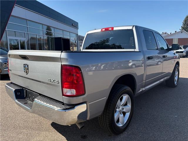 2022 RAM 1500 Classic SLT (Stk: P552) in Pembroke - Image 7 of 18