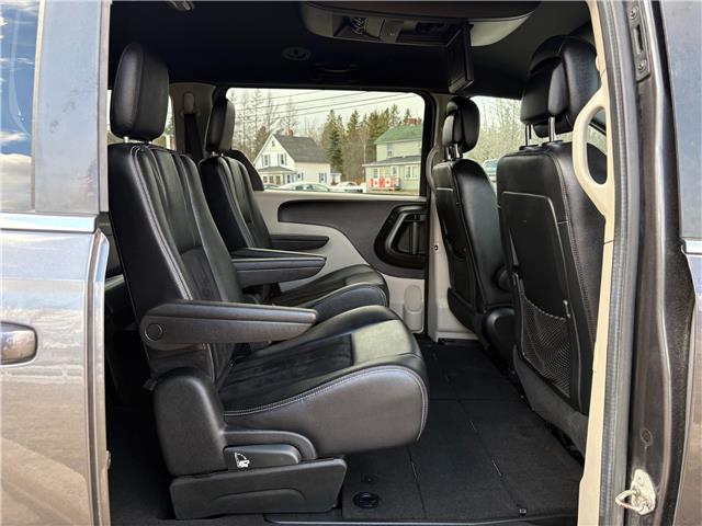 2018 Dodge Grand Caravan CVP/SXT (Stk: A-204791) in Moncton - Image 17 of 19