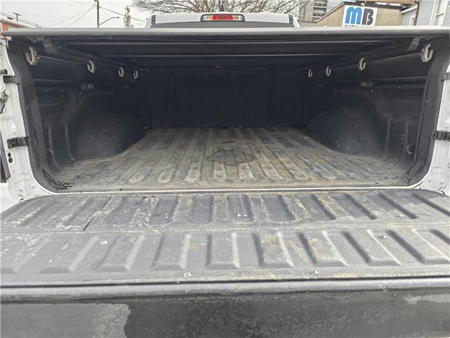 2019 RAM 1500 Sport in Ottawa - Image 7 of 10