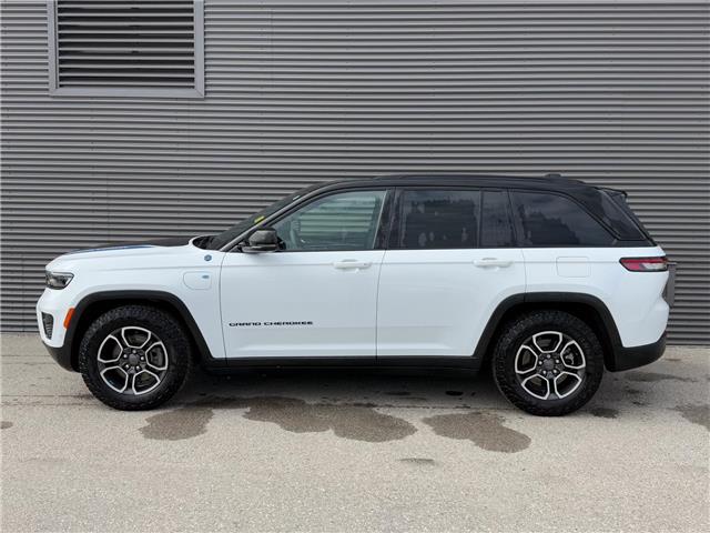 2023 Jeep Grand Cherokee 4xe Trailhawk (Stk: 25528A) in London - Image 3 of 30