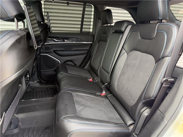 2023 Jeep Grand Cherokee 4xe Trailhawk (Stk: 25528A) in London - Image 11 of 30
