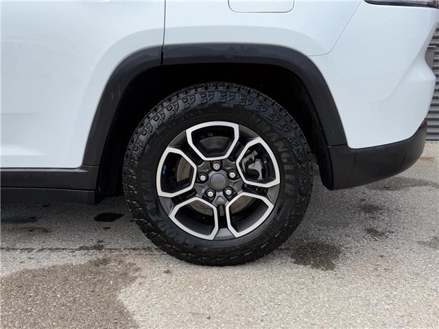 2023 Jeep Grand Cherokee 4xe Trailhawk (Stk: 25528A) in London - Image 30 of 30