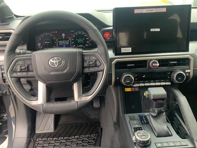 2026 Toyota Tacoma Base (Stk: TC090) in Cobourg - Image 2 of 10