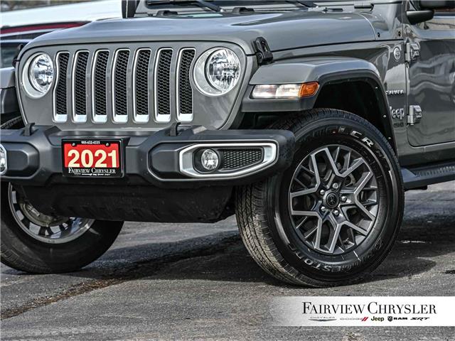 2021 Jeep Wrangler Unlimited Sahara (Stk: U21578) in Burlington - Image 7 of 31
