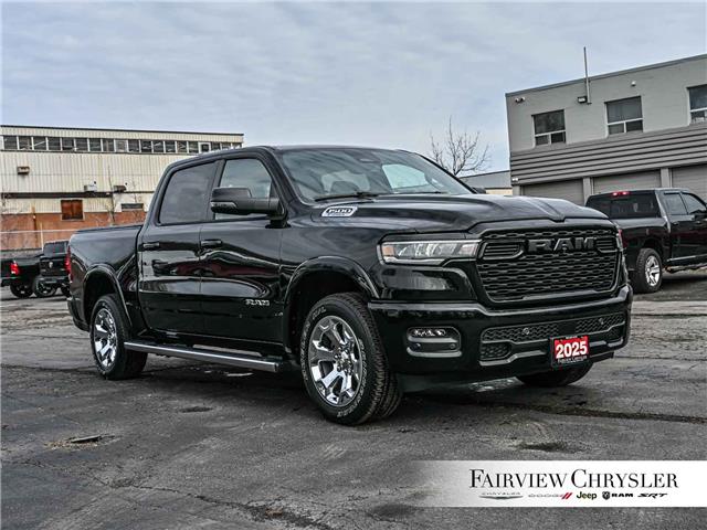 2025 RAM 1500 Big Horn (Stk: U21570) in Burlington - Image 13 of 32