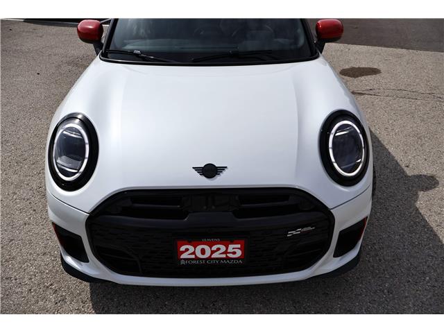 2025 MINI 3 Door John Cooper Works (Stk: 1726CX7610A) in London - Image 3 of 24