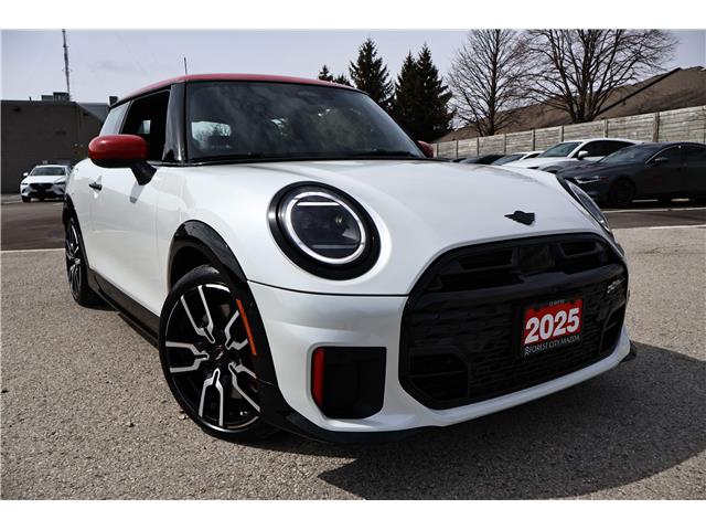2025 MINI 3 Door John Cooper Works (Stk: 1726CX7610A) in London - Image 4 of 24