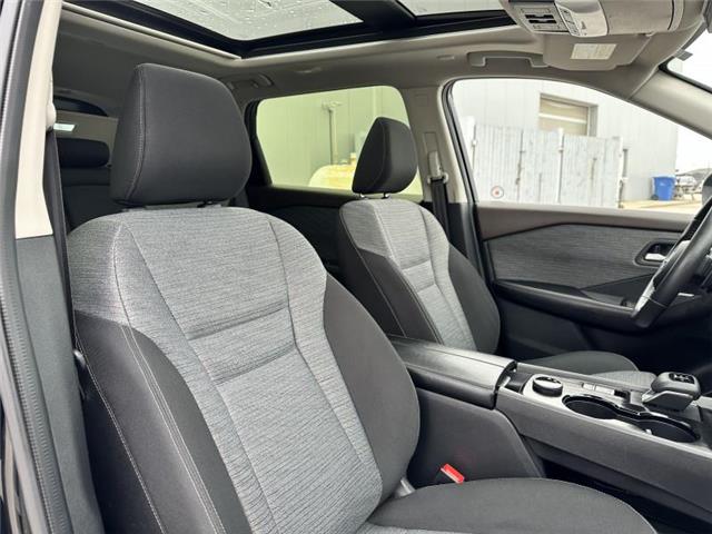 2023 Nissan Rogue SV Moonroof (Stk: S26190A) in Stratford - Image 12 of 30