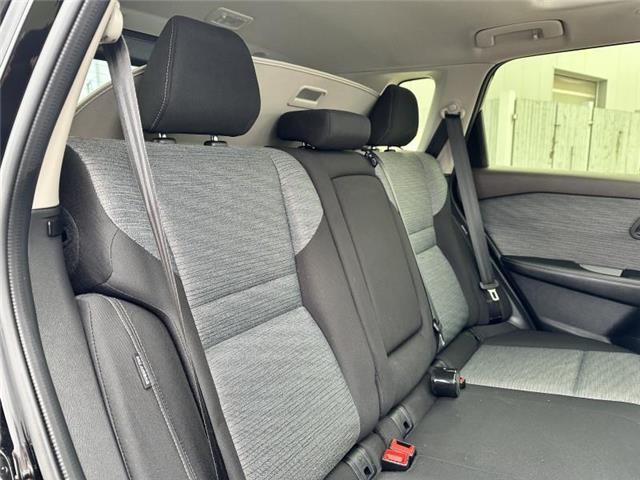 2023 Nissan Rogue SV Moonroof (Stk: S26190A) in Stratford - Image 15 of 30