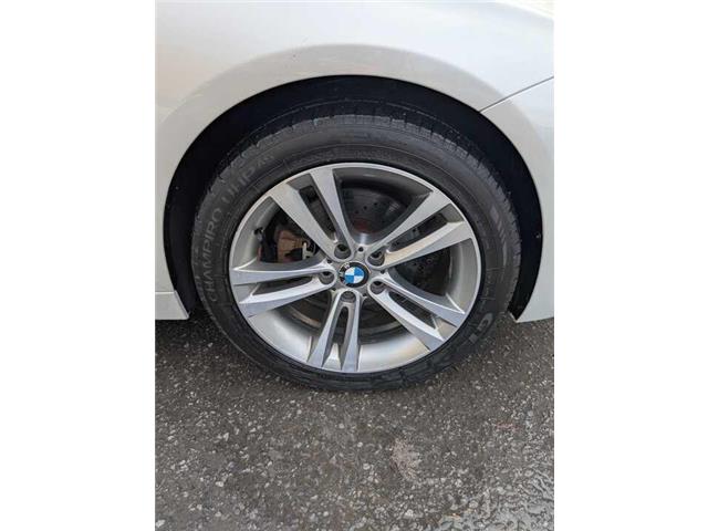 2018 BMW 330i xDrive (Stk: 260291) in Ottawa Central - Image 25 of 30