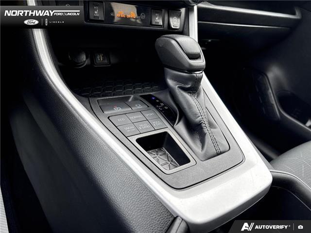 2024 Toyota RAV4 LE (Stk: DR1070) in Brantford - Image 16 of 23