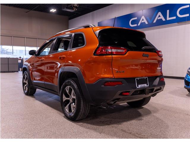 2016 Jeep Cherokee Trailhawk (Stk: R62293) in Calgary - Image 6 of 25