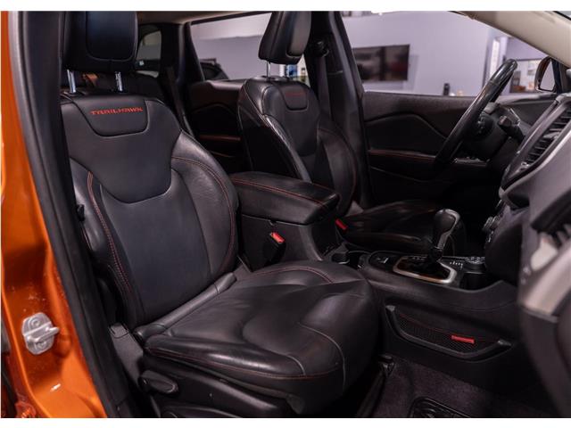 2016 Jeep Cherokee Trailhawk (Stk: R62293) in Calgary - Image 23 of 25