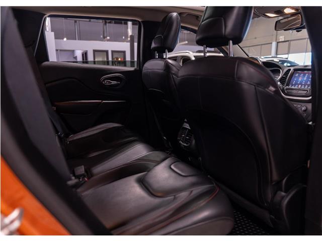 2016 Jeep Cherokee Trailhawk (Stk: R62293) in Calgary - Image 24 of 25