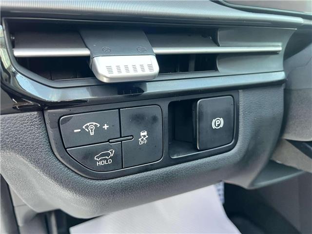 2026 Kia Sportage EX Premium w/Black Interior (Stk: SP26064) in Cold Lake - Image 12 of 24