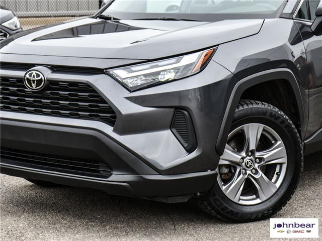 2022 Toyota RAV4 XLE (Stk: U4398) in Hamilton - Image 2 of 28