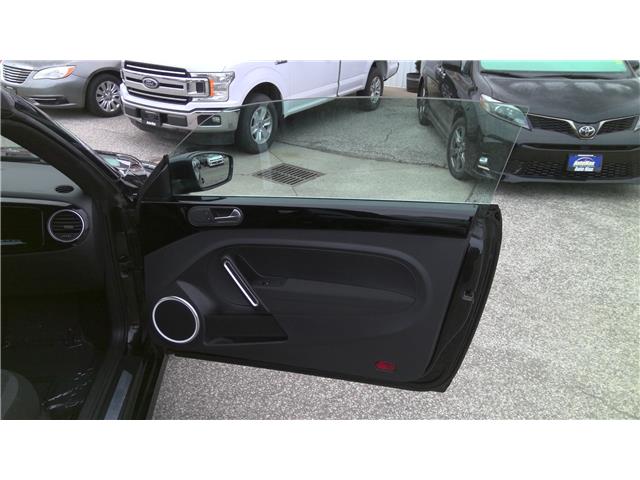 2018 Volkswagen Beetle 2.0 TSI Trendline (Stk: B1940) in Sarnia - Image 19 of 28