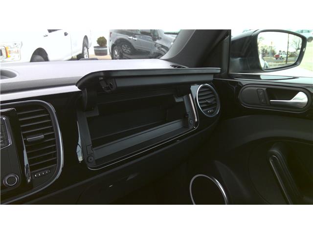 2018 Volkswagen Beetle 2.0 TSI Trendline (Stk: B1940) in Sarnia - Image 14 of 28
