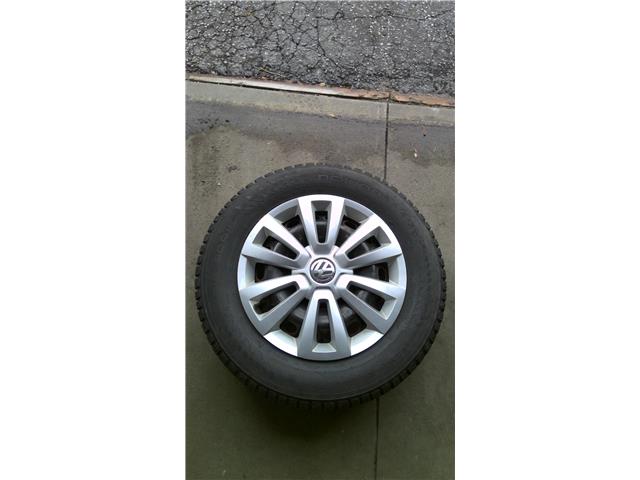 2018 Volkswagen Beetle 2.0 TSI Trendline (Stk: B1940) in Sarnia - Image 27 of 28