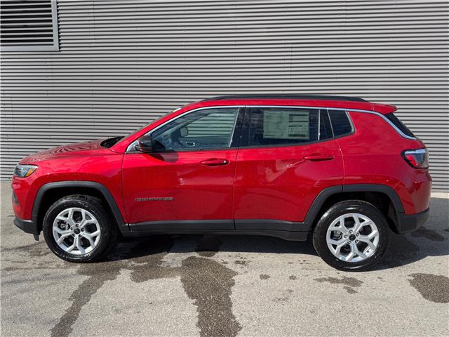 2026 Jeep Compass North (Stk: 26218) in London - Image 3 of 21