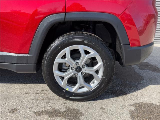 2026 Jeep Compass North (Stk: 26218) in London - Image 21 of 21