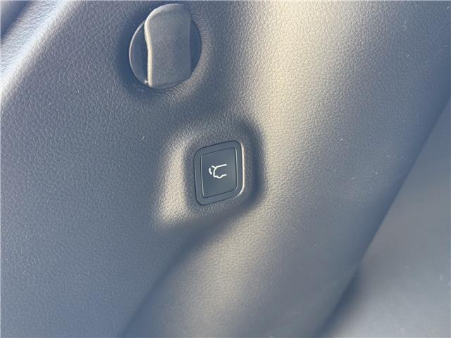 2026 Jeep Compass North (Stk: 26218) in London - Image 19 of 21