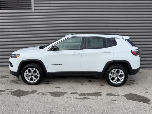 2026 Jeep Compass North (Stk: 26219) in London - Image 3 of 25