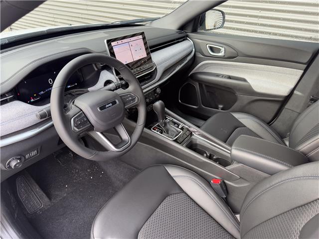 2026 Jeep Compass North (Stk: 26219) in London - Image 10 of 25