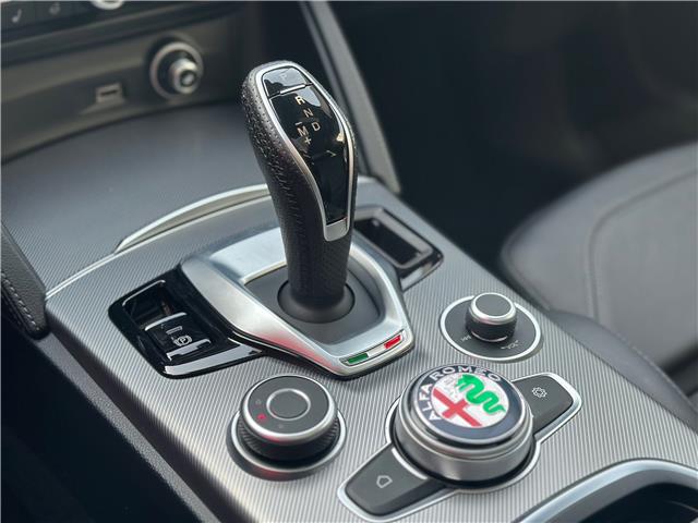 2022 Alfa Romeo Stelvio ti (Stk: 469U) in Toronto - Image 19 of 24