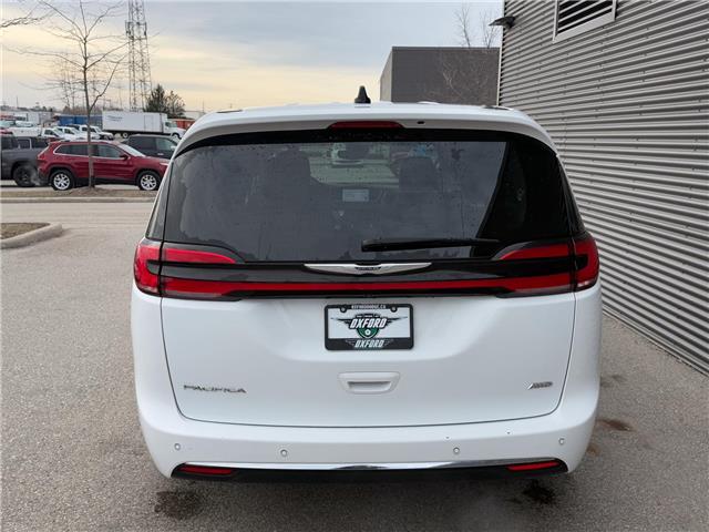 2023 Chrysler Pacifica Touring-L (Stk: U11120) in London - Image 5 of 28