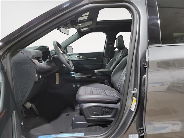 2026 Ford Explorer ST-Line (Stk: 17109) in Wyoming - Image 10 of 15