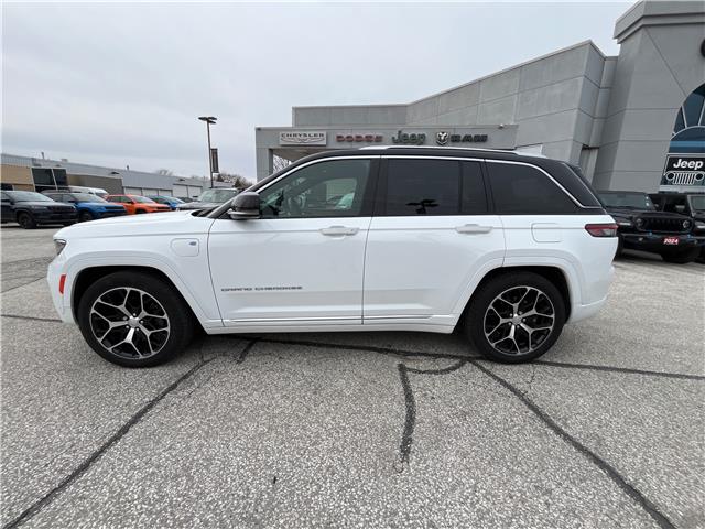 2023 Jeep Grand Cherokee 4xe Summit (Stk: 23-052L) in Sarnia - Image 2 of 32