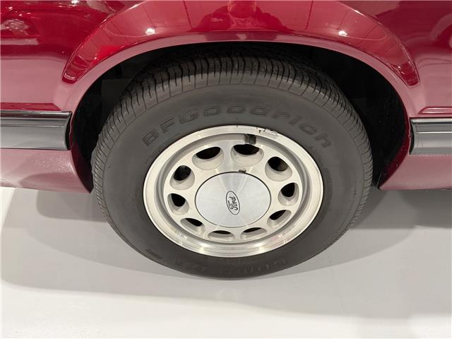 1989 Ford Mustang 5.0 LX Convertible (Stk: 241149) in Watford - Image 18 of 30