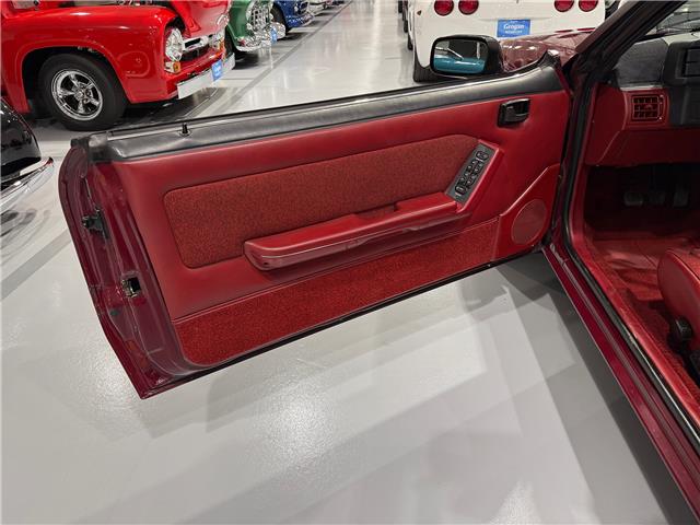 1989 Ford Mustang 5.0 LX Convertible (Stk: 241149) in Watford - Image 20 of 30